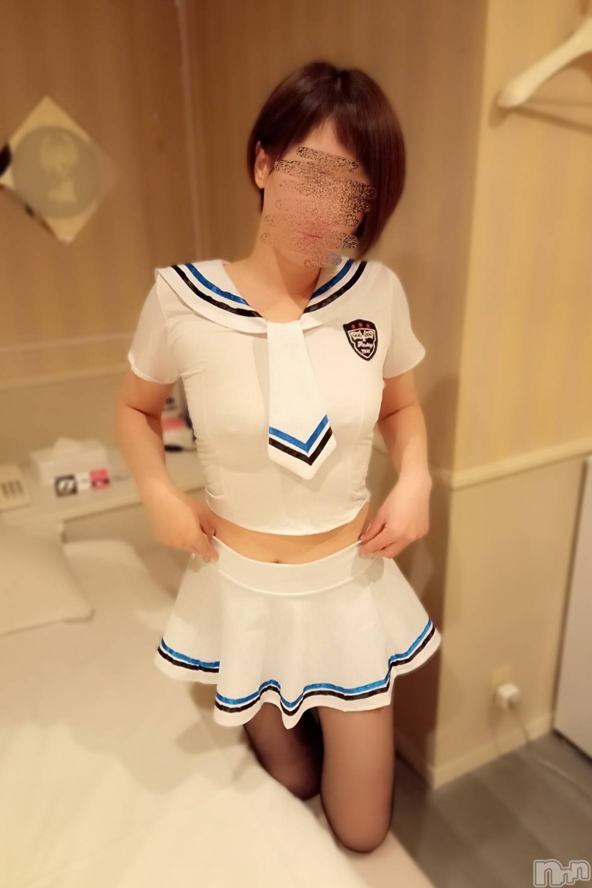 長岡デリヘル長岡人妻市(ナガオカヒトヅマイチ)ゆきな『美人過ぎてごめんなさい』(39)の2025年12月11日写メブログ「ポチッと」