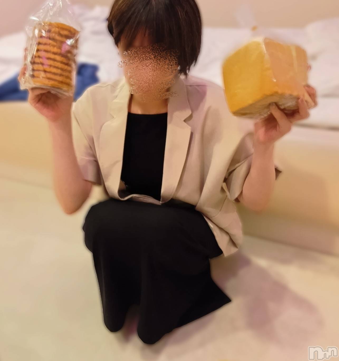 長岡デリヘル長岡人妻市(ナガオカヒトヅマイチ)ゆきな『美人過ぎてごめんなさい』(39)の2026年6月17日写メブログ「どっちが好き？」