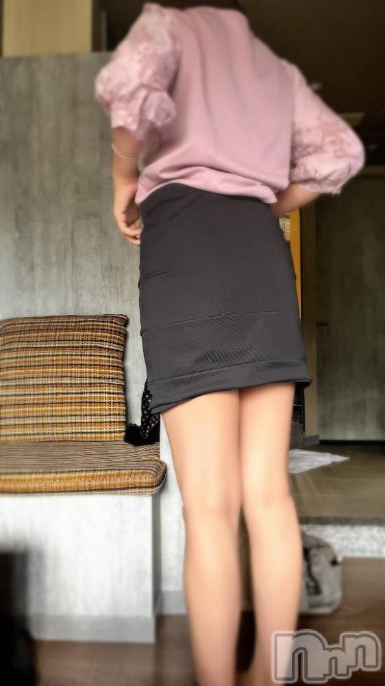 新潟デリヘル人妻不倫処 桃屋 新潟店(ヒトヅマフリンドコロモモヤ) いろは色気の泉(40)の10月28日写メブログ「おはようございます♡」