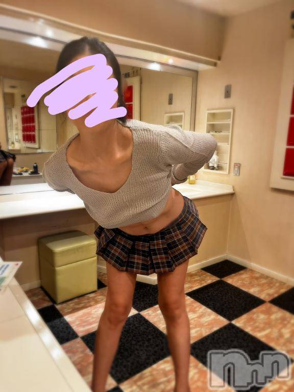 新潟デリヘル人妻不倫処　桃屋　新潟店(ヒトヅマフリンドコロモモヤ) いろは色気の泉(40)の11月14日写メブログ「こんにちは～♪」