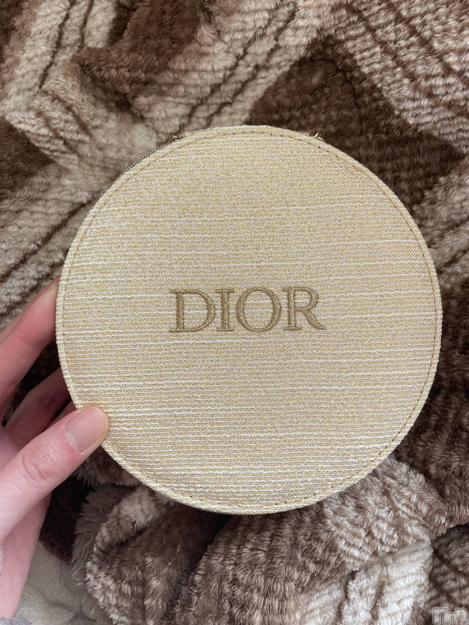 ĮХ顦֥ ץ ( ץ ) 2025ǯ1017̥֥֡