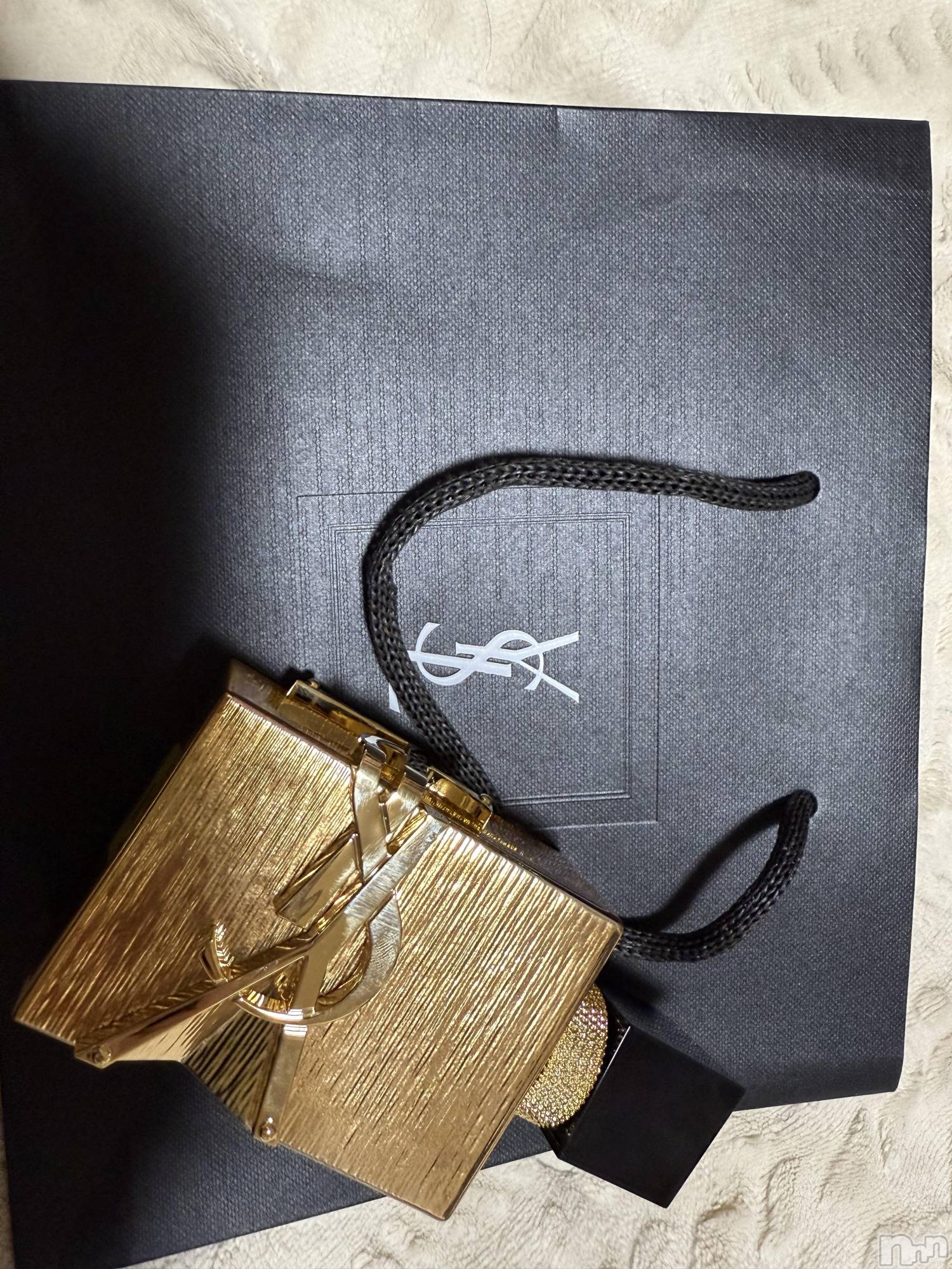 ĮХ顦֥ ץ ( ץ ) 2025ǯ1031̥֥֡