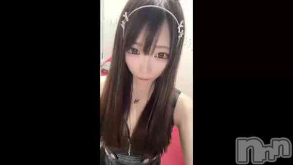 �֡���