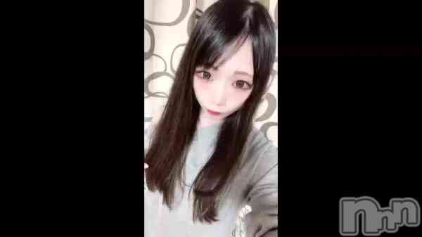 �֡���