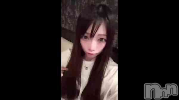 �֡���