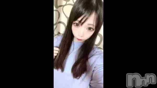 �֡���