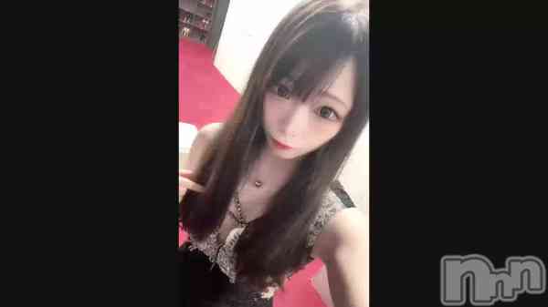 �֡���