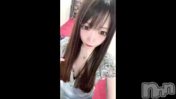 �֡���