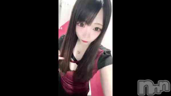 �֡���