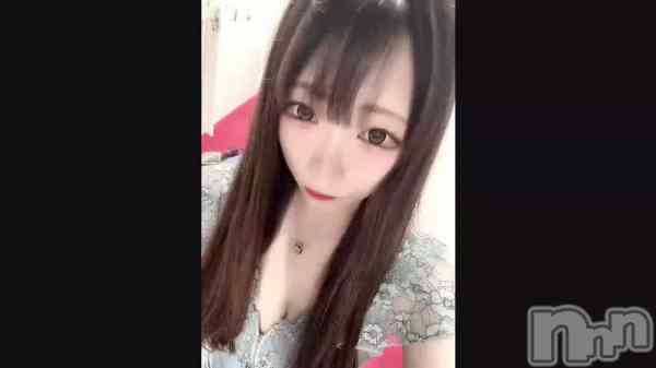 �֡���
