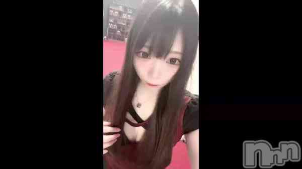 �֡���