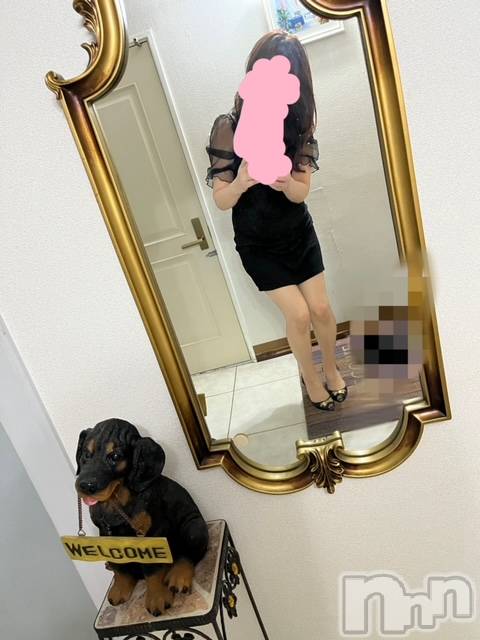 新潟人妻デリヘル人妻不倫処　桃屋　新潟店(ヒトヅマフリンドコロモモヤ)いぶきエロモード(43)の2024年9月15日写メブログ「こんにちはー(*´ｰ`*)」