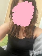 新潟デリヘル人妻不倫処　桃屋　新潟店(ヒトヅマフリンドコロモモヤ) いぶきエロモード(43)の5月25日写メブログ「日本ダービー🏇」