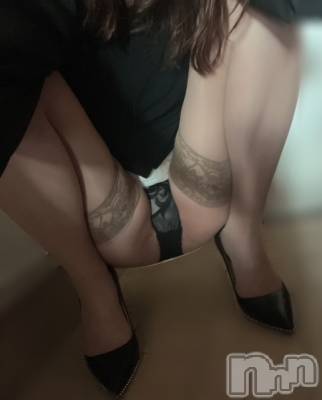 新潟人妻デリヘル 人妻不倫処　桃屋　新潟店(ヒトヅマフリンドコロモモヤ) いぶきエロモード(43)の7月5日写メブログ「ぼーっとしてたら( ꒪Д꒪)ヤバ…」