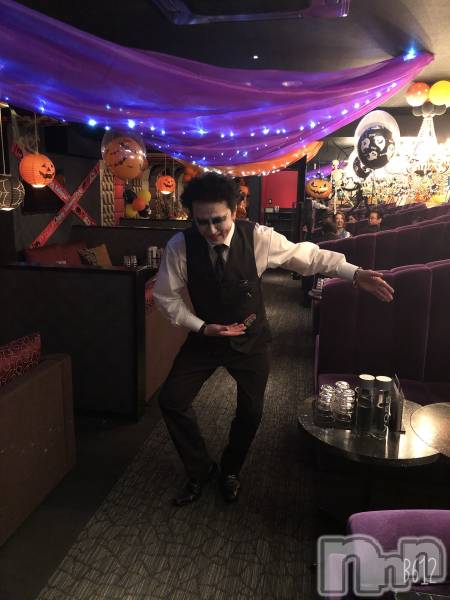 ƲХ顦THE LOUNGE (饦󥸥ե)  2021ǯ220̥֥жС