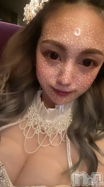 ƲХ顦THE LOUNGE (饦󥸥ե)  2023ǯ1027̥֥NewFace³ϿInstagram桪