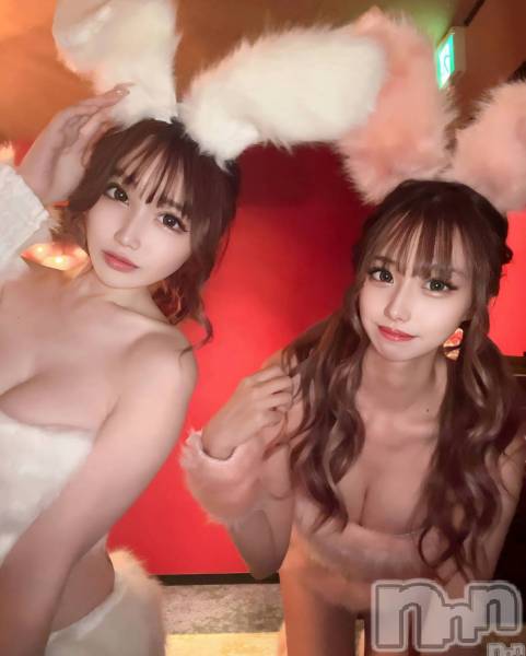 ƲХ顦THE LOUNGE (饦󥸥ե)  2023ǯ1030̥֥NewFace³ϿInstagram桪