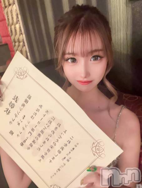 ƲХ顦THE LOUNGE (饦󥸥ե)  2024ǯ117̥֥new face³Ͽ InstagramǤ