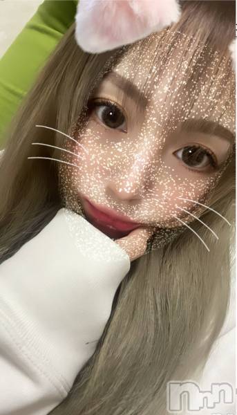 ƲХ顦THE LOUNGE (饦󥸥ե)  2024ǯ118̥֥new face³Ͽ InstagramǤ