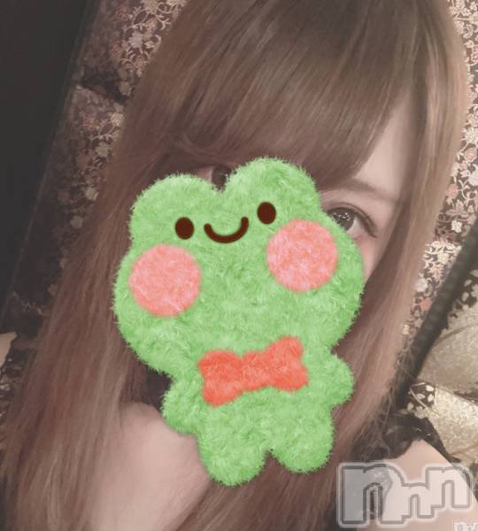 ƲХ顦THE LOUNGE (饦󥸥ե)  2024ǯ120̥֥new face³Ͽ InstagramǤ