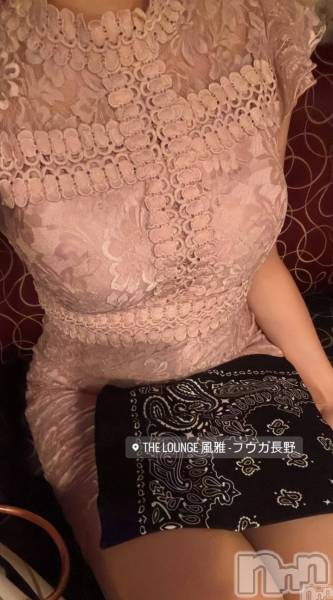 ƲХ顦THE LOUNGE (饦󥸥ե)  2024ǯ127̥֥new face³Ͽ InstagramǤ