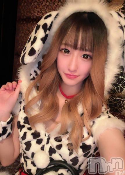ƲХ顦THE LOUNGE (饦󥸥ե)  2024ǯ130̥֥new face³Ͽ InstagramǤ