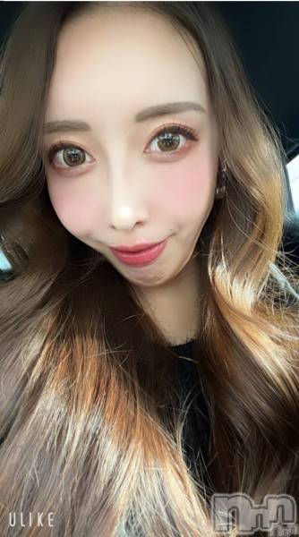 ƲХ顦THE LOUNGE (饦󥸥ե)  2024ǯ27̥֥new face³Ͽ InstagramǤ