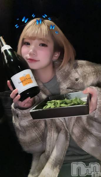 ƲХ顦THE LOUNGE (饦󥸥ե)  2024ǯ36̥֥new face³Ͽ Instagram֥Ǥ