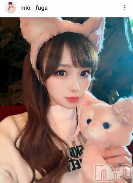 ƲХ顦THE LOUNGE (饦󥸥ե)  2024ǯ46̥֥new face³Ͽ Instagram֥Ǥ