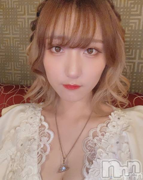 ƲХ顦THE LOUNGE (饦󥸥ե)  2024ǯ618̥֥NewFace³ϿInstagram֥桪