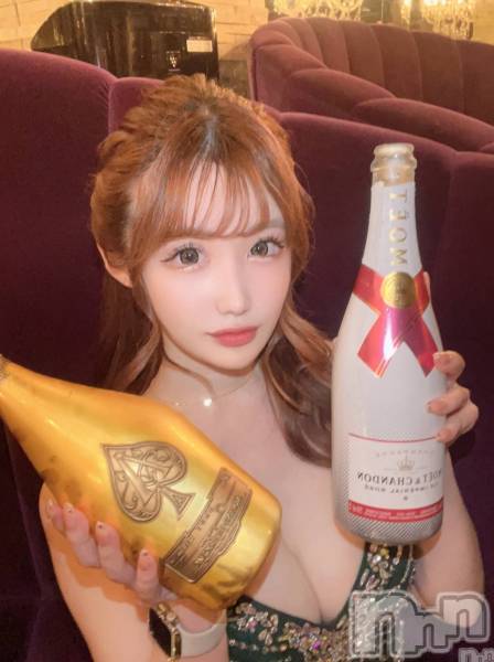 ƲХ顦THE LOUNGE (饦󥸥ե)  2024ǯ814̥֥NewFace³ϿInstagram֥桪