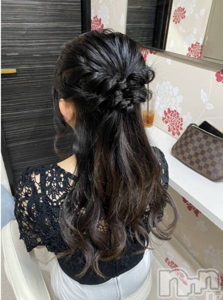 ƲХ顦THE LOUNGE (饦󥸥ե)  2025ǯ84̥֥NewFace³ϿInstagram֥桪