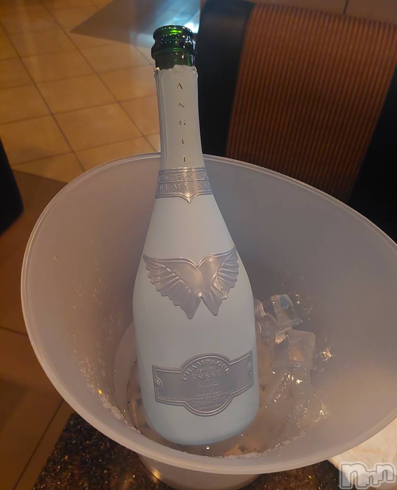 ��Į����Х��顦�����salon do����(������ɥ����) �������3��15���̥�֥����ֽ饨�󥸥���֥롼♡��