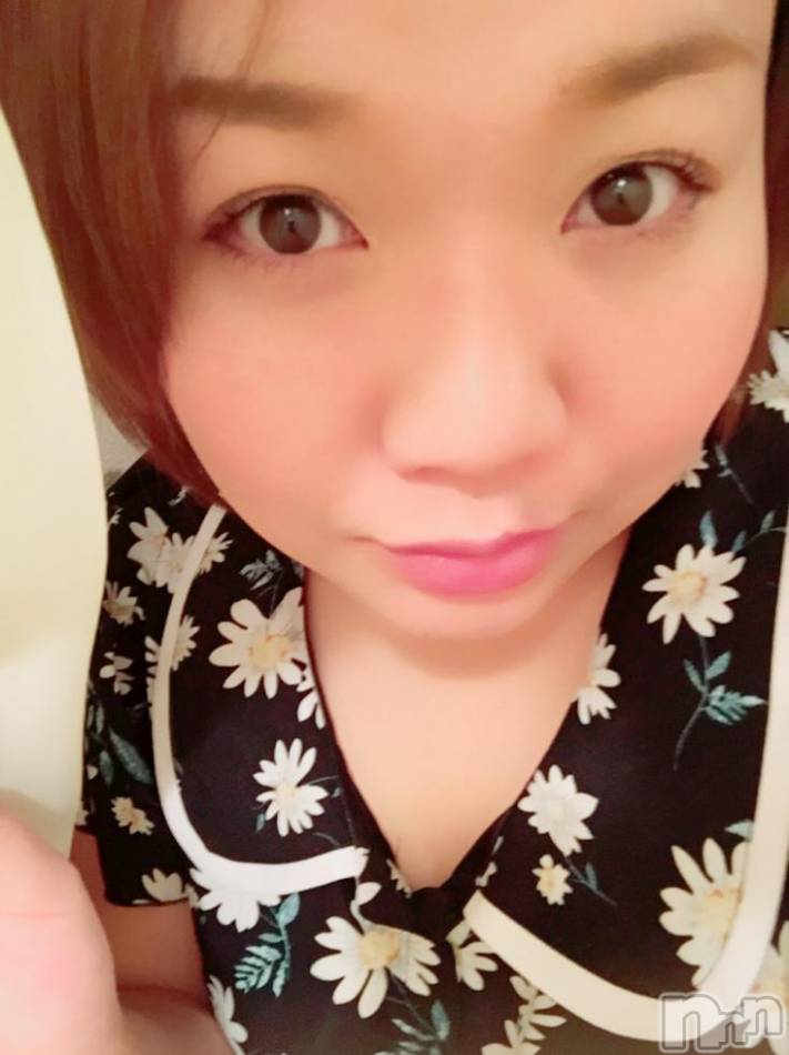 上越人妻デリヘル(ジョウエツサイヤスネ！オクサマデリキュウビン)の2017年9月19日お店速報「次回出勤未定！期間限定の新人奥様が入店！」