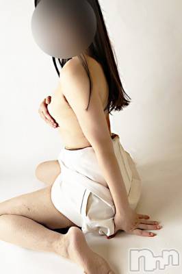 くるみ（資格者）(32) 身長155cm、スリーサイズB85(D).W60.H90。上越風俗エステ 地元嬢と遊べる上越初のハイブリッドエステ花椿×ヘヴン(ジモトジョウトアソベルジョウエツハツノハイブリッドエステハナツバキ×ヘヴン)在籍。
