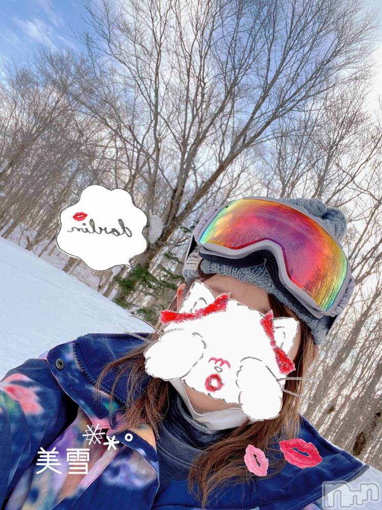 新潟人妻デリヘルLOVE AFFAIR～秘密のデート(ラブアフェア～ヒミツノデート) 美雪さん【♪♪♪】(35)の2月22日写メブログ「空き枠情報です(ฅ・∀・ฅ)♥🍭🍭ﾆｬﾝﾆｬﾝ💕」