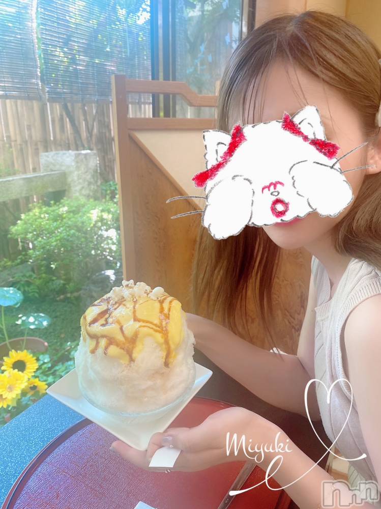 新潟人妻デリヘルLOVE AFFAIR～秘密のデート(ラブアフェア～ヒミツノデート) 美雪さん【♪♪♪】(35)の8月4日写メブログ「念願のかき氷！！2時間待ち！！*.+ﾟ」
