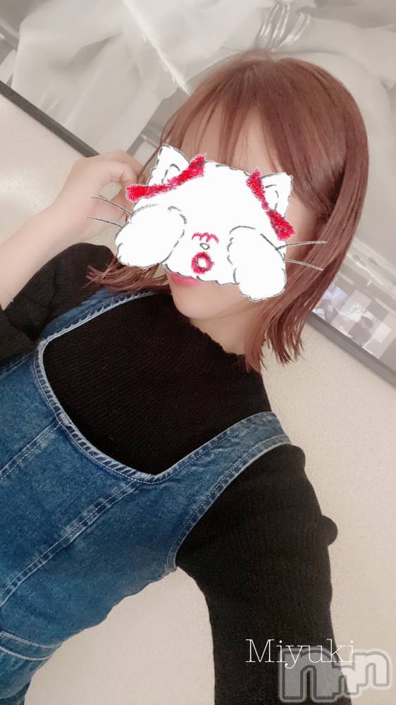 新潟人妻デリヘルLOVE AFFAIR～秘密のデート(ラブアフェア～ヒミツノデート) 美雪さん【♪♪♪】(35)の1月31日写メブログ「ボブった(´>؂∂｀)ﾃﾍﾍﾟﾛ🌈✨」
