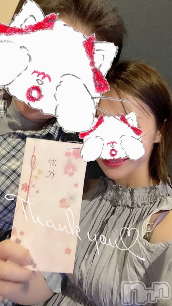 新潟人妻デリヘルLOVE AFFAIR～秘密のデート(ラブアフェア～ヒミツノデート) 美雪さん【♪♪♪】(35)の6月5日写メブログ「お店の開店お祝い㊗️🥺✨✨😭」