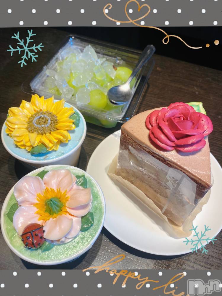 新潟人妻デリヘルLOVE AFFAIR～秘密のデート(ラブアフェア～ヒミツノデート) 美雪さん【♪♪♪】(35)の10月6日写メブログ「ケーキ🧁🤍ケーキ🧁🤍」