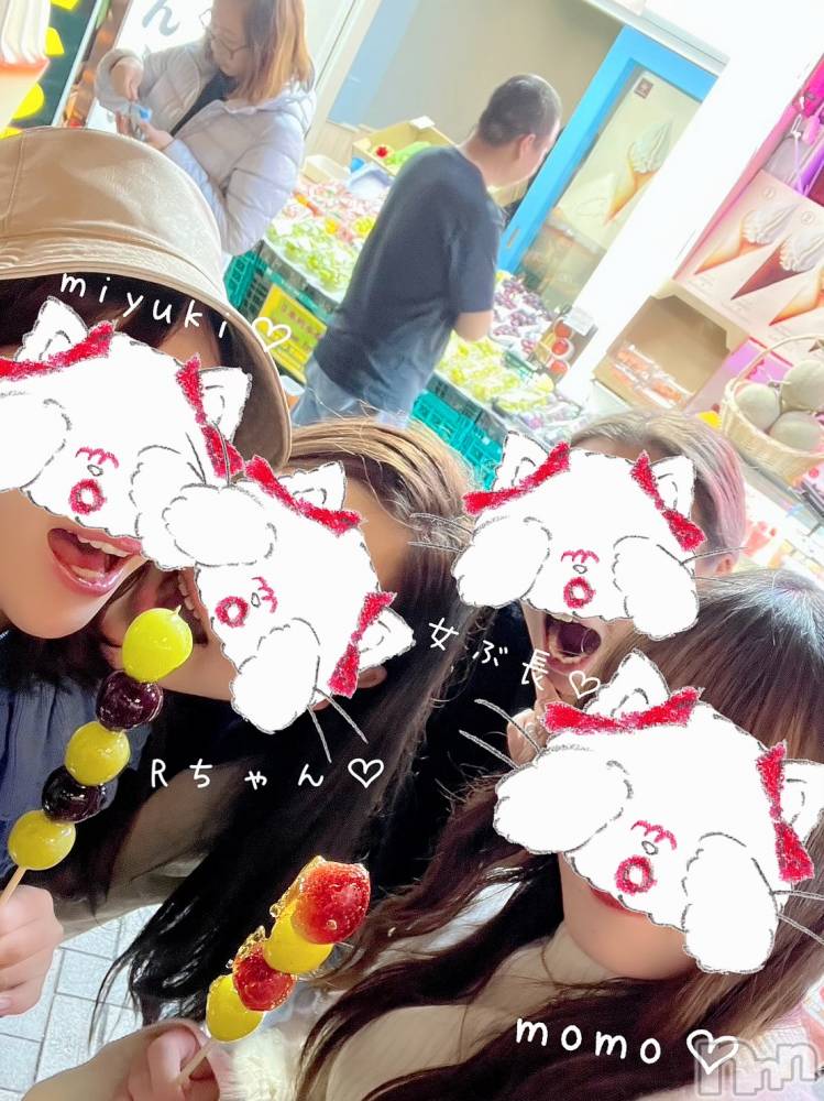 新潟人妻デリヘルLOVE AFFAIR～秘密のデート(ラブアフェア～ヒミツノデート) 美雪さん【♪♪♪】(35)の11月11日写メブログ「道頓堀で食べ歩きっ🥰」