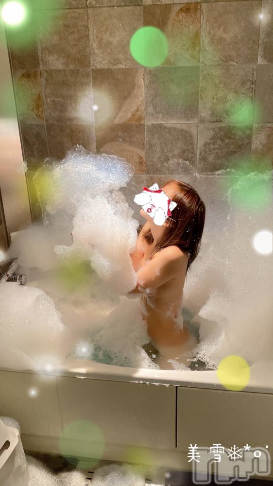 新潟人妻デリヘルLOVE AFFAIR～秘密のデート(ラブアフェア～ヒミツノデート) 美雪さん【♪♪♪】(35)の2月8日写メブログ「起きたど( ∩ • ̫•)⊃=͟͟͞͞❤︎ ❤︎ ❤︎」