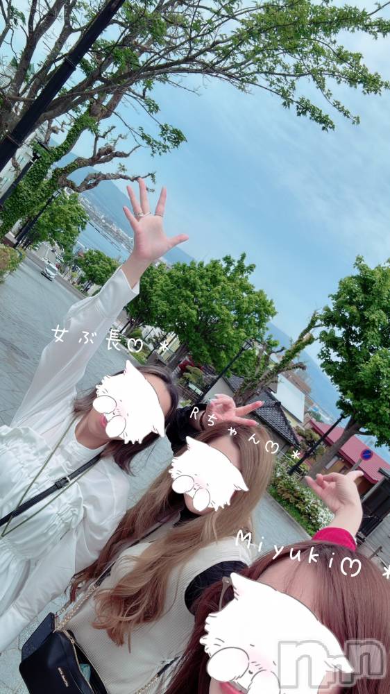 新潟人妻デリヘルLOVE AFFAIR～秘密のデート(ラブアフェア～ヒミツノデート) 美雪さん【♪♪♪】(35)の6月4日写メブログ「日本一美しい坂✨八幡坂🌳🚢＆ここにもコナン…!!」