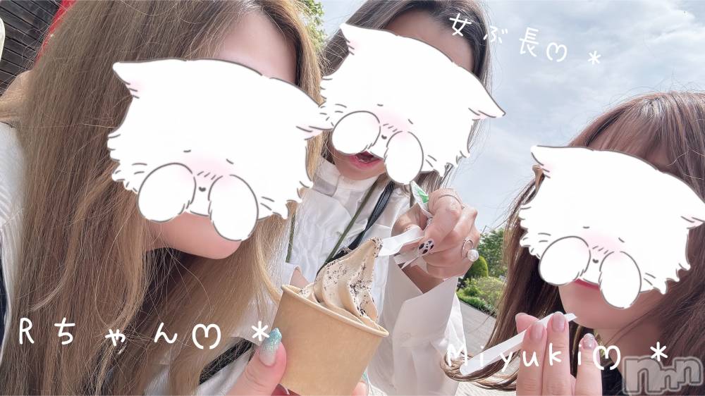 新潟人妻デリヘルLOVE AFFAIR～秘密のデート(ラブアフェア～ヒミツノデート) 美雪さん【♪♪♪】(35)の7月3日写メブログ「【函館旅行】珈琲ソフトにはまる！☕️」
