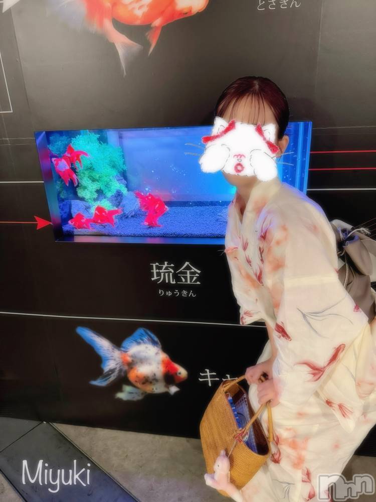 新潟人妻デリヘルLOVE AFFAIR～秘密のデート(ラブアフェア～ヒミツノデート) 美雪さん【♪♪♪】(35)の8月18日写メブログ「おはようございます🧡💛」