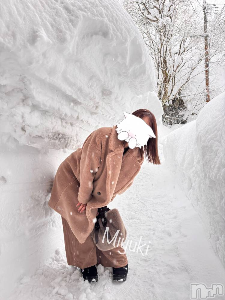 新潟デリヘルLOVE AFFAIR～秘密のデート(ラブアフェア～ヒミツノデート) 美雪さん【♪♪♪】(35)の1月31日写メブログ「高龍神社🐉🐍⛩」