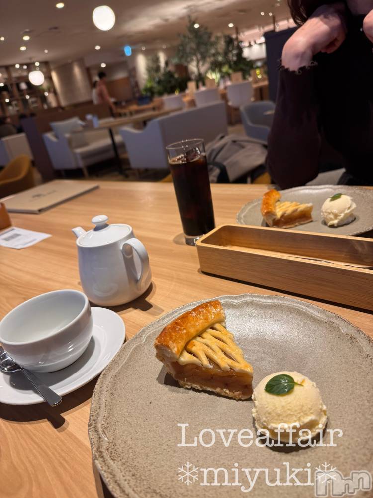 新潟デリヘルLOVE AFFAIR～秘密のデート(ラブアフェア～ヒミツノデート) 美雪さん【♪♪♪】(35)の3月4日写メブログ「キュンです…🦧🩷」