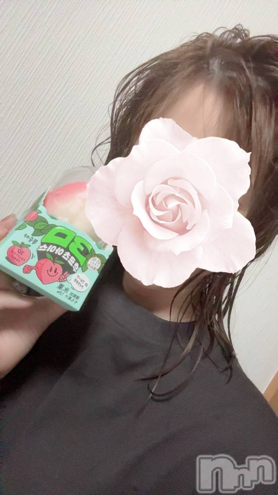 新潟デリヘルLOVE AFFAIR～秘密のデート(ラブアフェア～ヒミツノデート) 美雪さん【♪♪♪】(35)の9月14日写メブログ「昨日も3Dアイス食べた♡🍑」