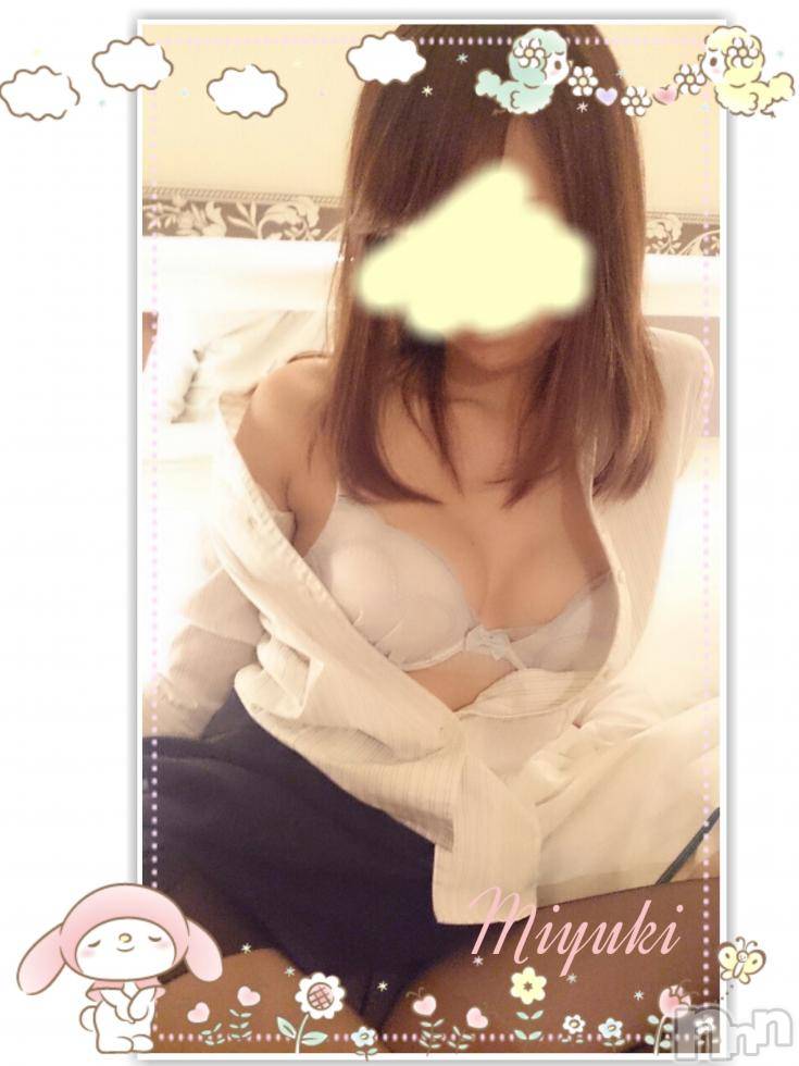 新潟人妻デリヘルLOVE AFFAIR～秘密のデート(ラブアフェア～ヒミツノデート) 美雪さん【♪♪♪】(35)の12月5日写メブログ「復活！！質問100後半♡」