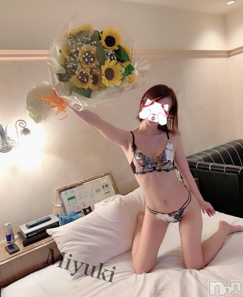 新潟人妻デリヘルLOVE AFFAIR～秘密のデート(ラブアフェア～ヒミツノデート) 美雪さん【♪♪♪】(35)の9月13日写メブログ「今日は入店記念日♡」